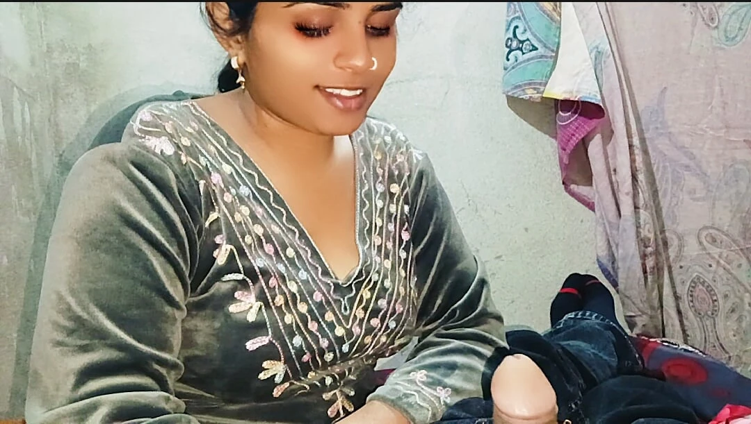 I fucked my Punjabi Bhabhi’s tight ass and got my thick dick sucked with Hindi voice